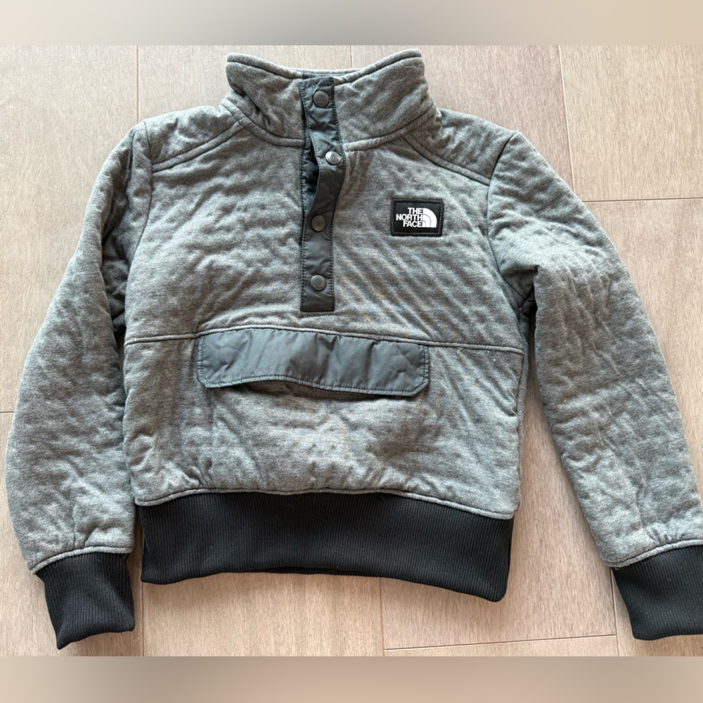 The North Face Youth Dark Gray and Black Pullover